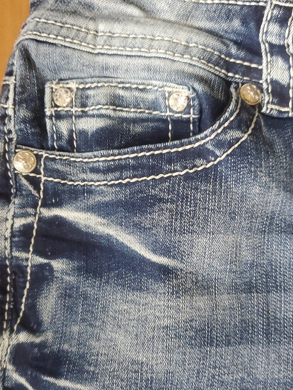 ROYALLUXE  Blue Flare Jeans - Classic Washed Denim EMBELISHED - Picture 3 of 11
